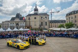 #63 Corvette Racing Chevrolet Corvette C7.R: Jan Magnussen, Antonio Garcia, Mike Rockenfeller, #64 Corvette Racing Chevrolet Corvette C7.R: Oliver Gavin, Tommy Milner, Marcel Fassler