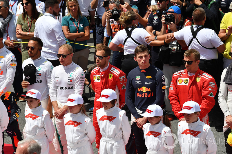 Drivers and grid kids on the grid