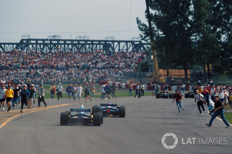 The fans invade the Montreal circuit