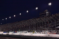 Brett Moffitt, Hattori Racing Enterprises, Toyota Tundra AISIN Group leads the field