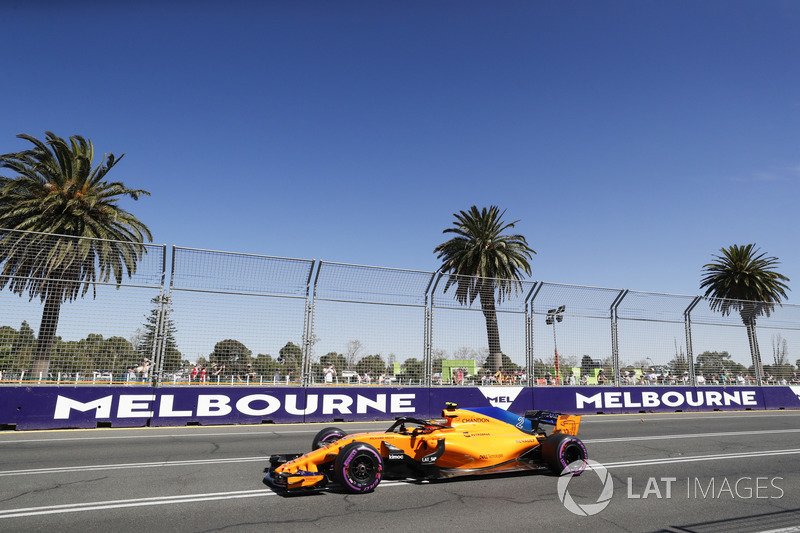 Stoffel Vandoorne, McLaren MCL33 Renault