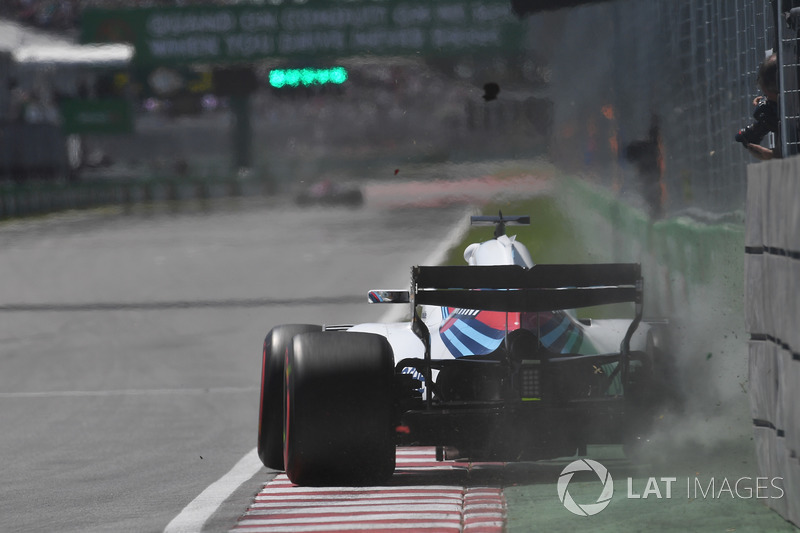 Lance Stroll, Williams FW41 menabrak dinding kampiun