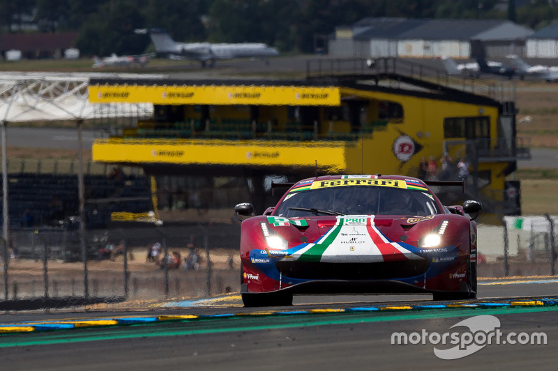 Алессандро Пьергвиди, Джеймс Каладо, Даниэль Серра, AF Corse, Ferrari 488 GTE Evo (№51)