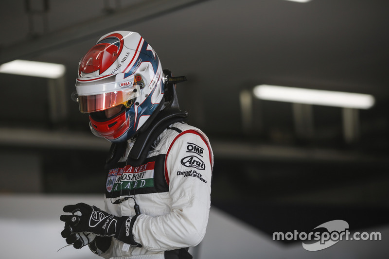 DAMS: <img src="https://cdn-3.motorsport.com/static/img/cfp/0/0/0/200/213/s3/thailand-2.jpg" alt="" width="20" height="12" /> Александр Элбон (№5)