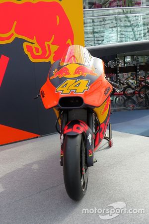 Red Bull KTM Factory Racing, KTM RC16