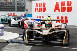 Jean-Eric Vergne, Techeetah, Nick Heidfeld, Mahindra Racing