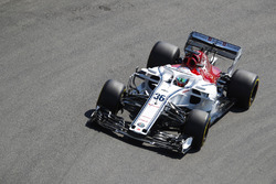 Antonio Giovinazzi, Sauber C37.