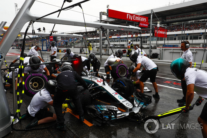 Lewis Hamilton, Mercedes AMG F1 W09