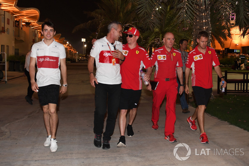 Charles Leclerc, Sauber, Beat Zehnder, Gerente Sauber, Kimi Raikkonen, Ferrari, Jock Clear, Ingenier