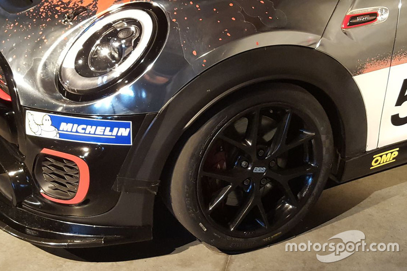 MINI John Cooper Works Challenge Pro, dettaglio