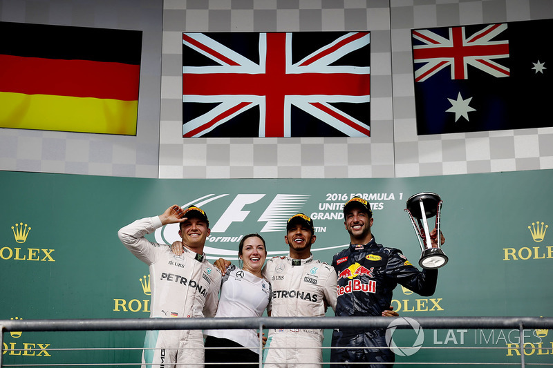 Podium: 1. Lewis Hamilton, Mercedes; 2. Nico Rosberg, Mercedes; 3. Daniel Ricciardo, Red Bull Racing