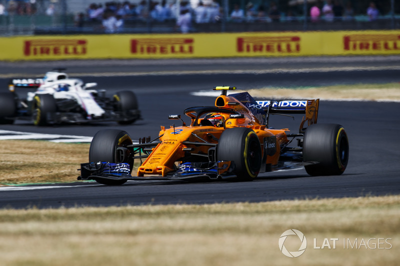 11e : Stoffel Vandoorne (McLaren)