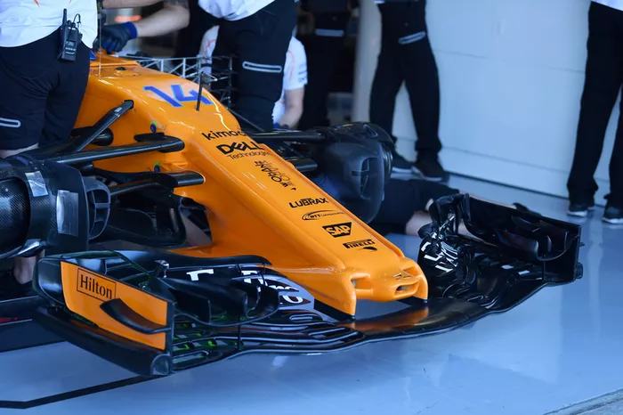 Morro y alerón del McLaren MCL33