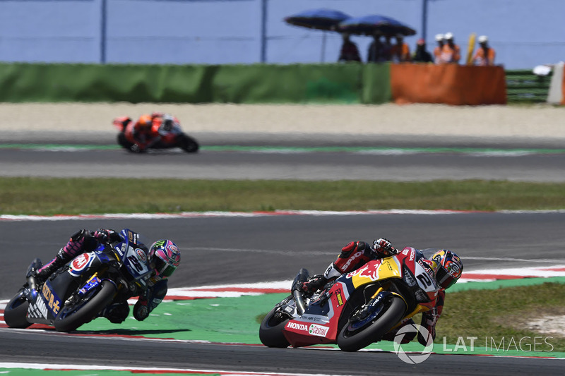 Leon Camier, Honda WSBK Team, Alex Lowes, Pata Yamaha