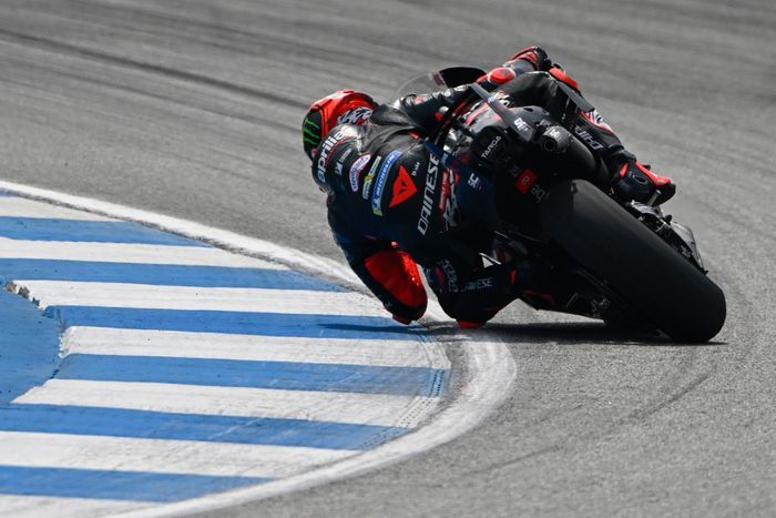 Марко Безсекки, Aprilia Racing