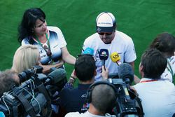 Fernando Alonso, McLaren with the media