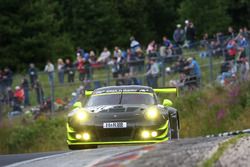 #911 Manthey Racing, Porsche GT3 R: Michael Ammermüller, Jörg Bergmeister