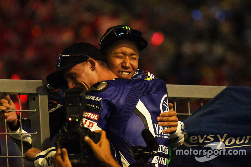 1. #21 Yamaha Factory Racing Team: Katsuyuki Nakasuga, Pol Espargaro