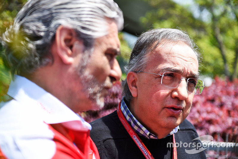 Sergio Marchionne, Président de Ferrari et CEO de Fiat Chrysler Automobiles et Maurizio Arrivabene, Team Principal de Ferrari lors de la conférence de presse