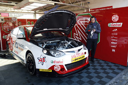 Ashley Sutton, MG Racing RCIB Insurance