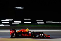 Daniil Kvyat, Red Bull Racing RB12