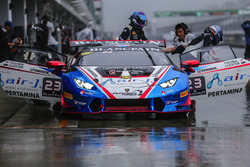 Pit stop action
