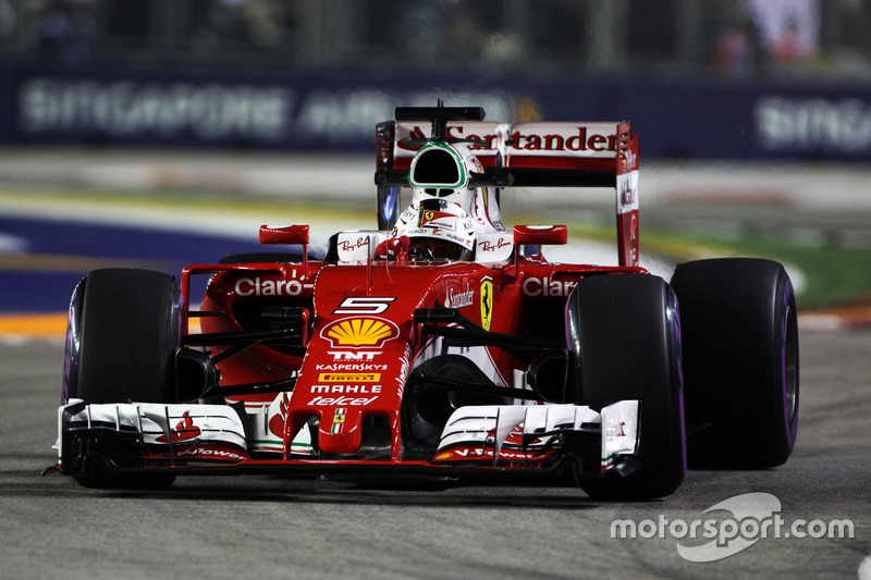 22: Sebastian Vettel, Ferrari SF16-H