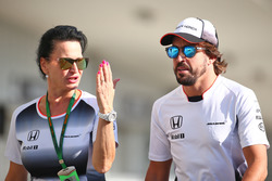 Fernando Alonso, McLaren with Silvia Hoffer, McLaren Press Officer