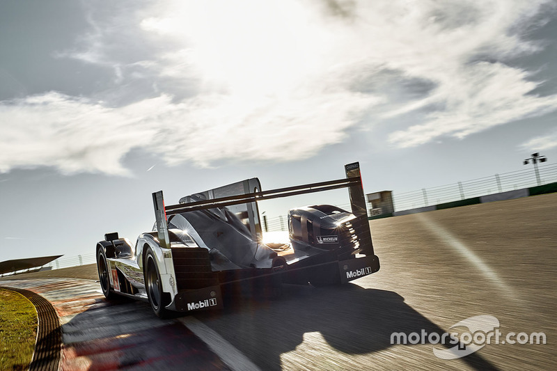 #1 Porsche Team, Porsche 919 Hybrid: Timo Bernhard, Mark Webber, Brendon Hartley