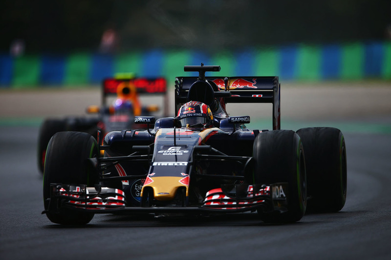 2016 год. За рулем болида Toro Rosso STR11 по ходу гонки