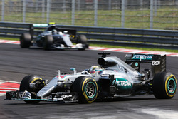 Lewis Hamilton, Mercedes AMG F1 W07 Hybrid