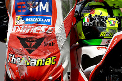 Andrea Iannone, Ducati Team na crash