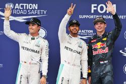 Polesitter Lewis Hamilton, Mercedes AMG F1 Team, second place Nico Rosberg, Mercedes AMG F1 Team, th