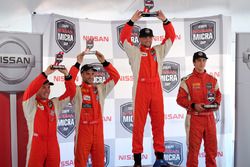 Le podium du championnat: premier Xavier Coupal, second Olivier Bédard, troisième Kevin King, et la recrue de l'année, Stefan Gauthier