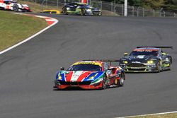 #71 AF Corse Ferrari 488 GTE: Davide Rigon, Sam Bird
