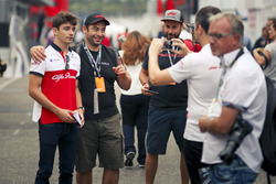 Charles Leclerc, Sauber y fans