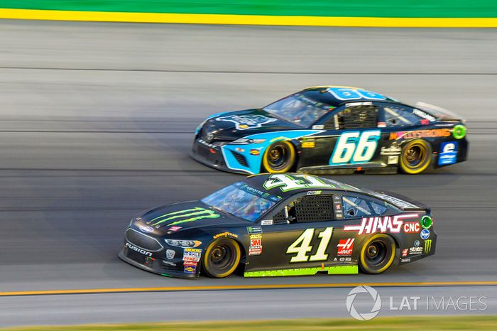 Kurt Busch, Stewart-Haas Racing, Ford Fusion Monster Energy / Haas Automation
