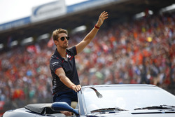 Romain Grosjean, Haas F1 Team, lors de la parade des pilotes