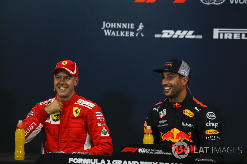 Sebastian Vettel, Ferrari et Daniel Ricciardo, Red Bull Racing lors de la conférence de presse