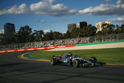 Lewis Hamilton, Mercedes-AMG F1 W09 EQ Power+