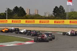 Charles Leclerc, Sauber C37 at the start of the race