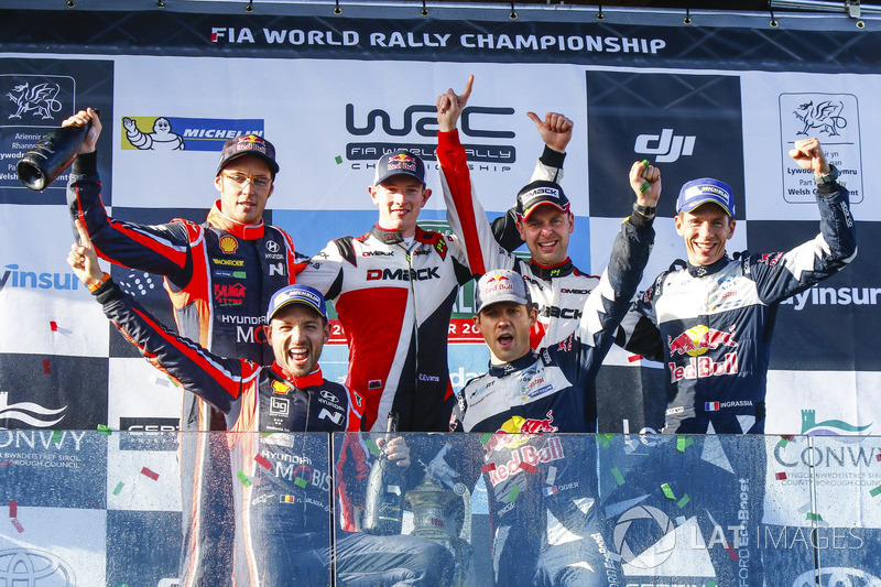 Podio: Elfyn Evans, Daniel Barritt, Ford Fiesta WRC, M-Sport, Thierry Neuville, Nicolas Gilsoul, Hyundai i20 WRC, Hyundai Motorsport, Sébastien Ogier, Julien Ingrassia, Ford Fiesta WRC, M-Sport