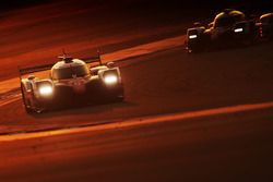#8 Toyota Gazoo Racing Toyota TS050-Hybrid: Sébastien Buemi, Anthony Davidson, Kazuki Nakajima