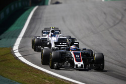 Romain Grosjean, Haas F1 Team VF-17, Lance Stroll, Williams FW40