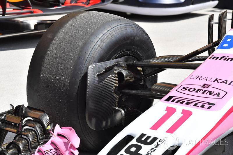 Vue détaillée d'une écope de frein de Force India VJM11