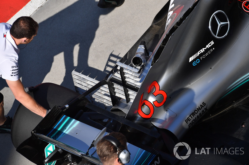 Mercedes-AMG F1 W09 motor kapağı