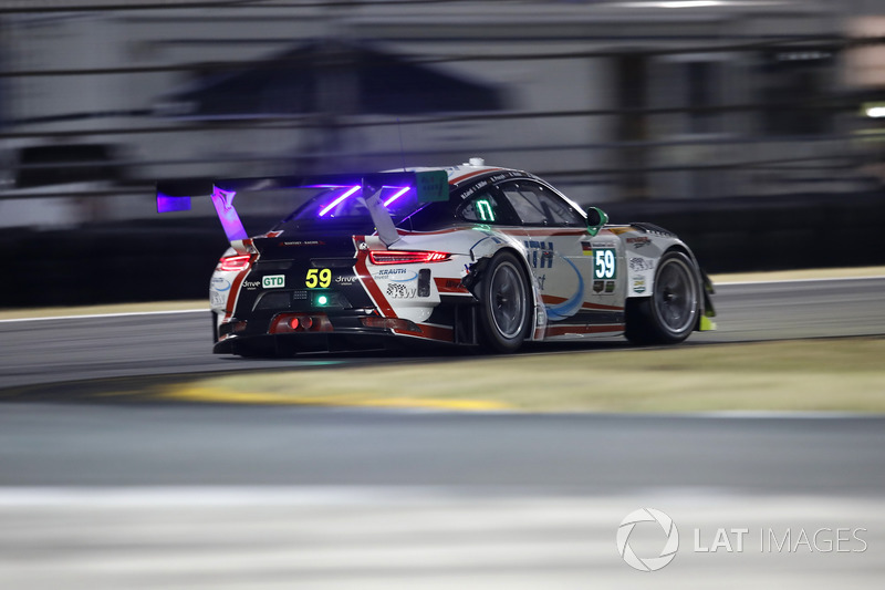 #59 Manthey Racing Porsche 911 GT3 R: Steve Smith, Randy Walls, Harald Proczyk, Sven Müller, Matteo Cairoli