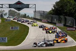 Start zum Kohler Grand Prix in Elkhart Lake 2018: Josef Newgarden, Team Penske Chevrolet, führt