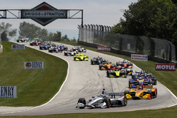 Start zum Kohler Grand Prix in Elkhart Lake 2018: Josef Newgarden, Team Penske Chevrolet, führt