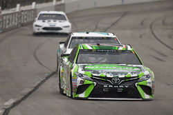 Kyle Busch, Joe Gibbs Racing, Toyota Camry Interstate Batteries